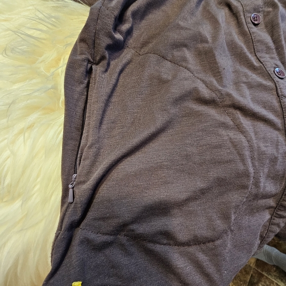 Odour wicking Button down hiking shirt Activewear - Picture 8 of 11